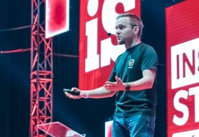 Infoshare: Michael Śliwiński - No Office - work is not a place to go, it’s a thing that you do