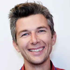 Patryk Jar